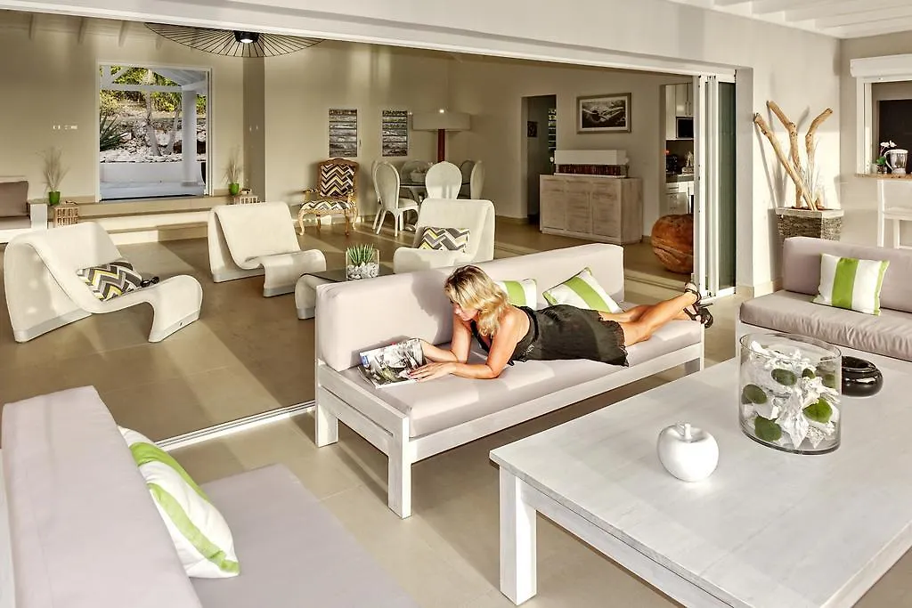 Seafacing Villas Apartments Rentals Les Terres Basses